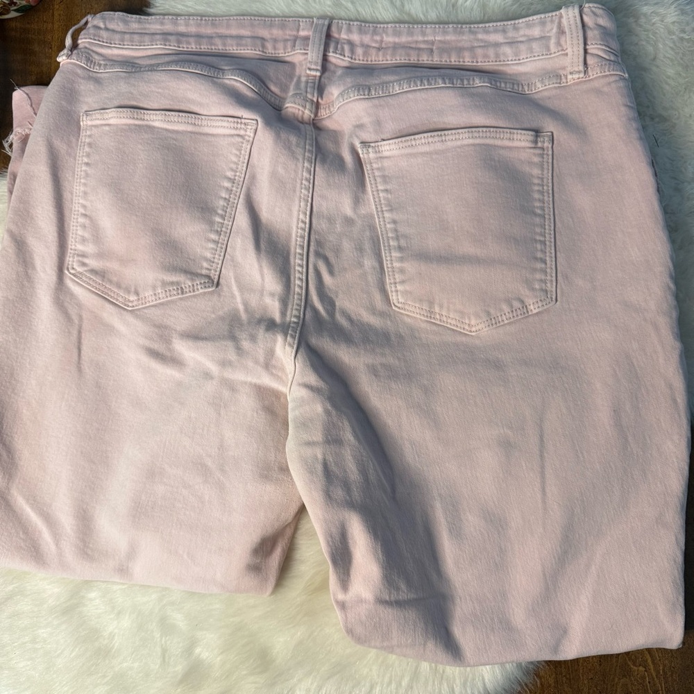 Universal Thread Pink High Rise Skinny Jeans - Picture 3 of 5